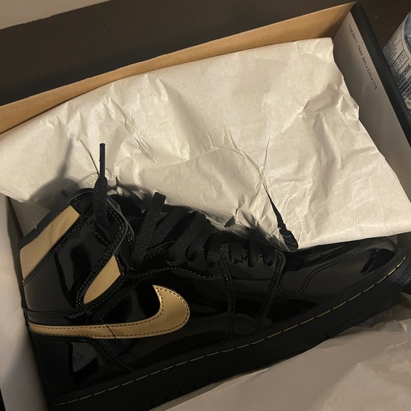 Air Jordan Retro 1’s - Picture 4 of 6